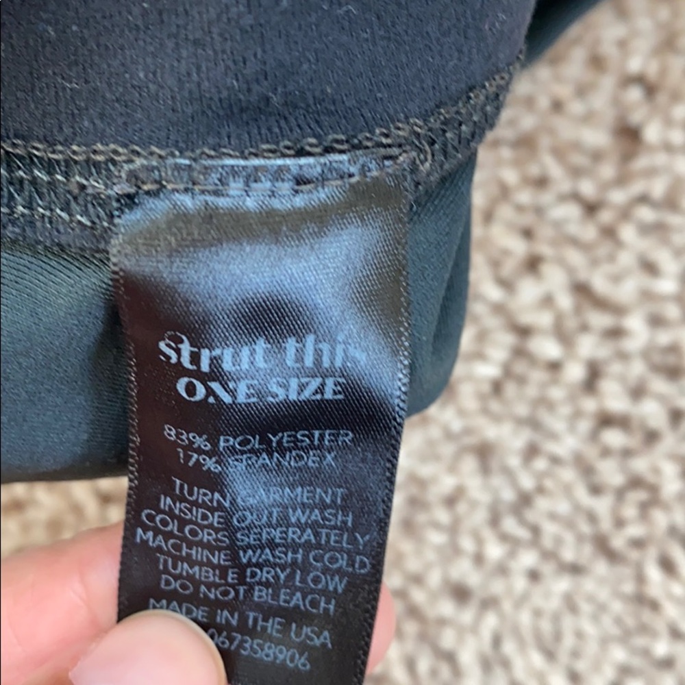 Strut This Leggings View 6